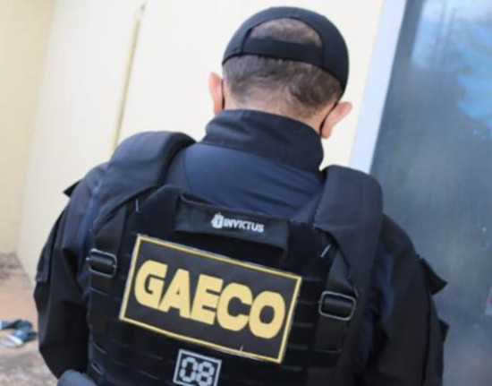Gaeco cumpre mandados em operação contra suspeita de fraude milionária em Teresina