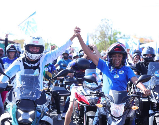 Motociata reúne apoiadores de Joel Rodrigues e Jeová Alencar em Teresina