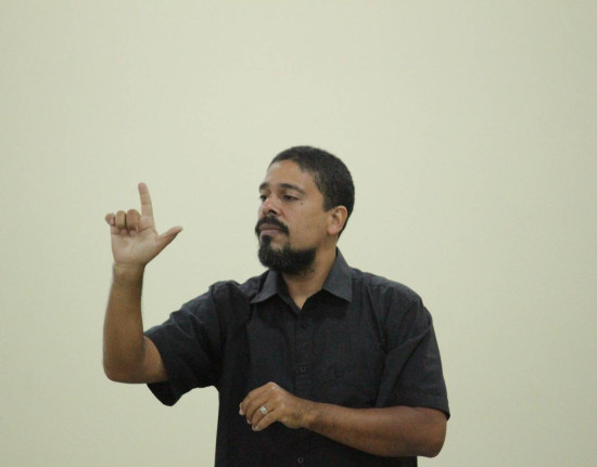Inscrições para curso gratuito de Libras da SEMEC terminam nesta quarta-feira (13)