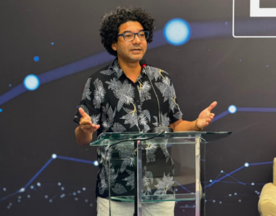 “Quadras, não revólveres”, declara Gisvaldo Oliveira (PSOL)