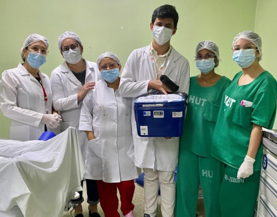 Paciente com sangue raro mobiliza hemocentros de três estados em busca de transfusão