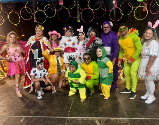 Evento reúne crianças e famílias em noite de diversão em Esperantina