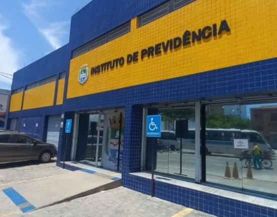 Iprev de Maceió é questionado por transferência de cinco imóveis da Prefeitura