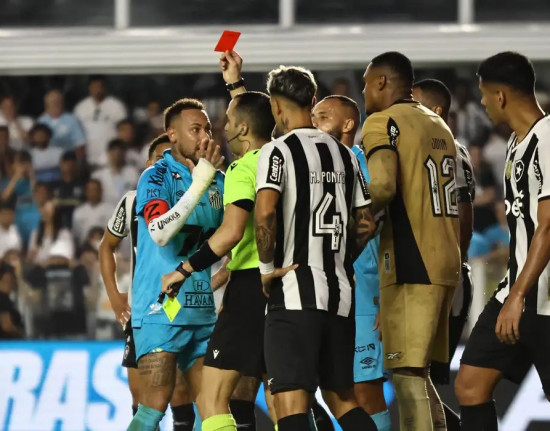 Neymar é expulso e Santos perde do Botafogo na Vila pelo Brasileirão