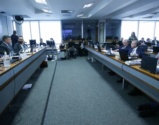 CPMI do INSS ouve ex-dirigentes de associação e conselho nesta segunda