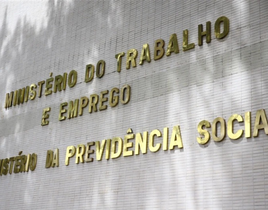 Ministério do Trabalho revoga registro de mais de 100 sindicatos no Piauí