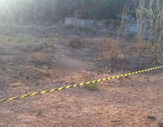 Dois homens são encontrados mortos em regiões diferentes