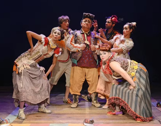 Festival de Teatro reúne humor e arte de diferentes estados em Teresina