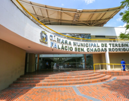 Câmara de Teresina avalia como distribuir R$ 45 milhões em emendas de bancada