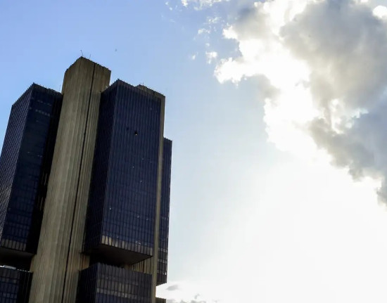Copom decide nesta quarta se mantém Taxa Selic em 15% ao ano