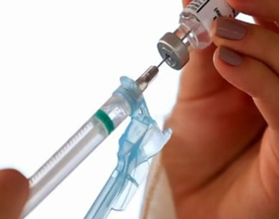 Brasil apresenta planos à coalizão global para vacinas e medicamentos