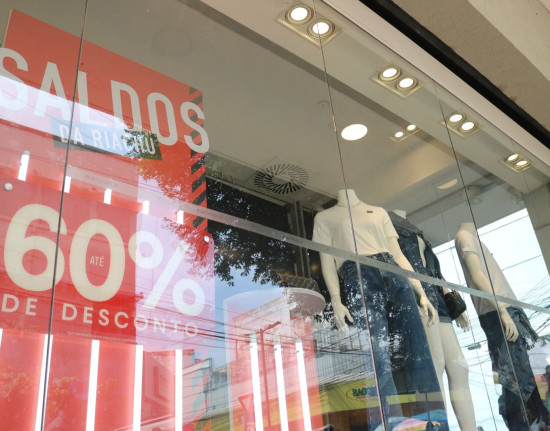 Comércio de Teresina amplia horário e espera alta nas vendas na Black Friday