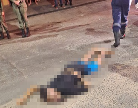 Homem é executado a tiros enquanto estava na garupa de moto na zona Sul