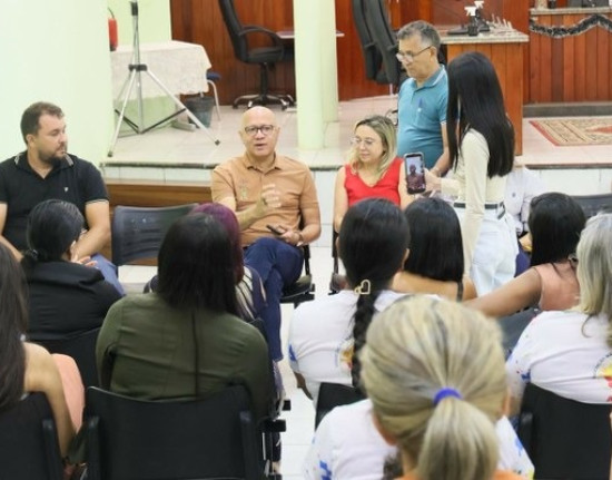 Franzé Silva anuncia expansão de projeto que apoia mães de crianças atípicas no Piauí