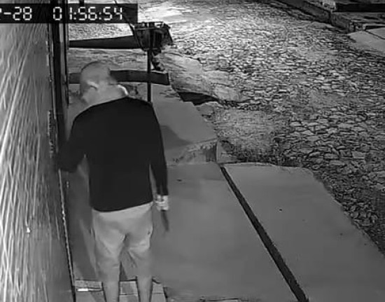 Policial militar é baleado durante invasão a residência em Altos