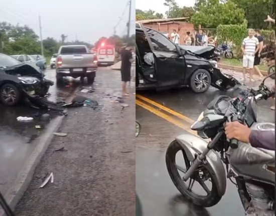 Acidente deixa feridos e provoca congestionamento na Avenida Camilo Filho