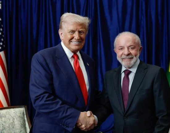 Trump confirma convite a Lula para compor conselho sobre Gaza