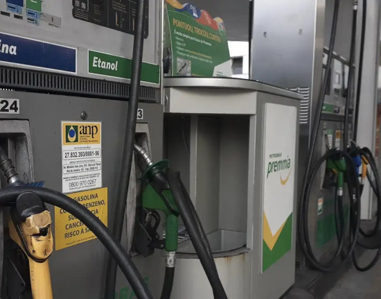 Postos de Teresina exibem QR Code com dados de fiscalização