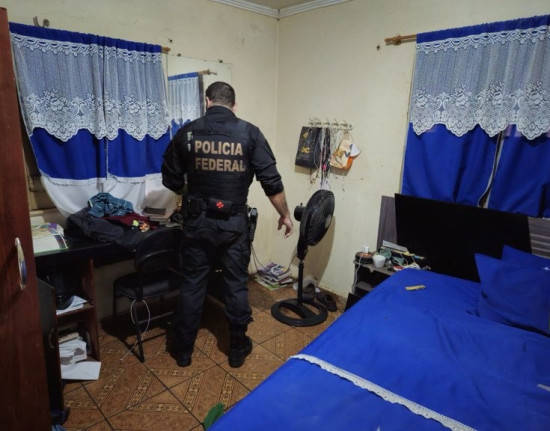 PF realiza operação contra crimes sexuais envolvendo crianças e adolescentes
