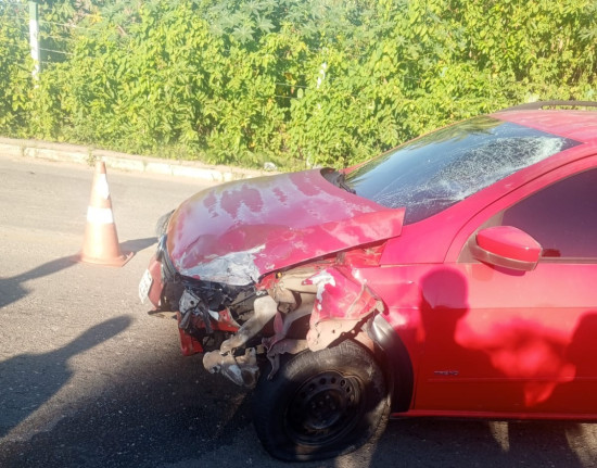 Motociclista morre após colisão com carro na ponte do Mocambinho