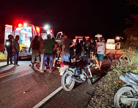Motociclista morre ao colidir contra vaca no Sul do Piauí