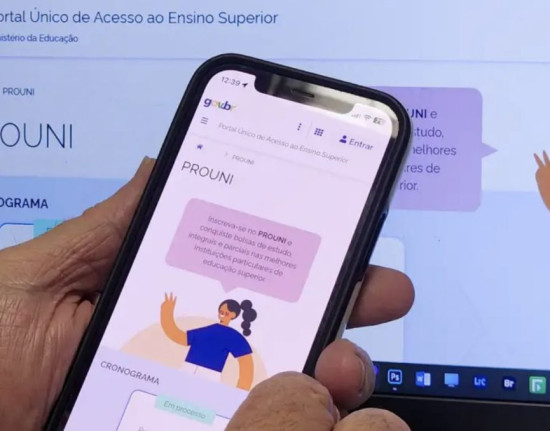 Inscrições para concorrer às bolsas do Prouni começam nesta segunda