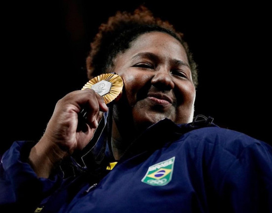 Bia Souza é indicada ao prêmio de melhor judoca do mundo em 2024