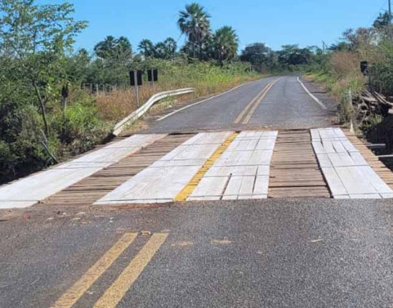 Trânsito é retomado na BR-222 após obras em ponte entre Piripiri e Batalha