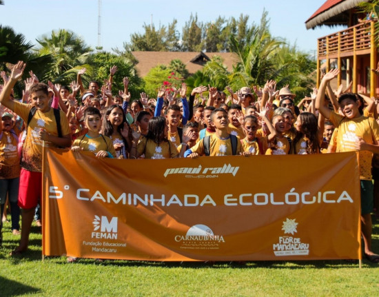 Piauí Rally Cup inicia ações sociais em Luís Correia com caminhada ecológica