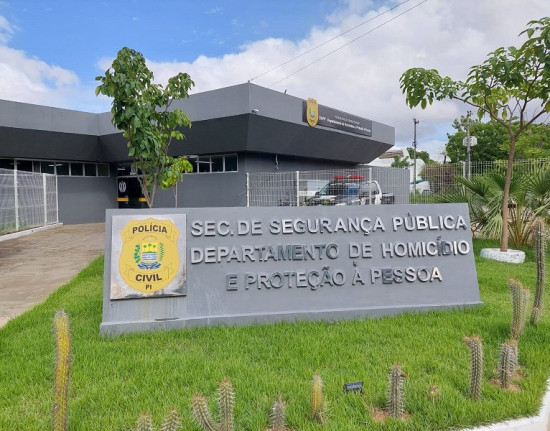 DHPP prende três suspeitos de homicídio em operação na zona Leste de Teresina