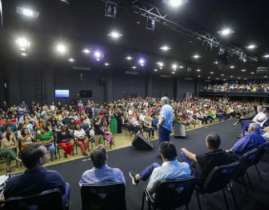 Prefeitura de Teresina empossa 940 servidores concursados da FMS