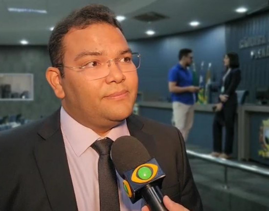 Fernando Lima convoca coordenador de licitações da PMT para esclarecer licitações