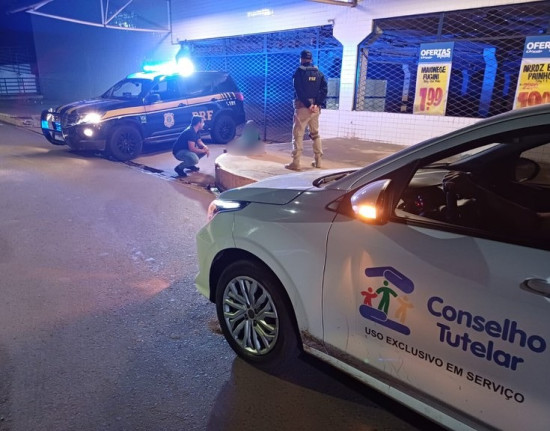 Criança é resgatada após ser encontrada sozinha em rodovia na zona rural de Picos