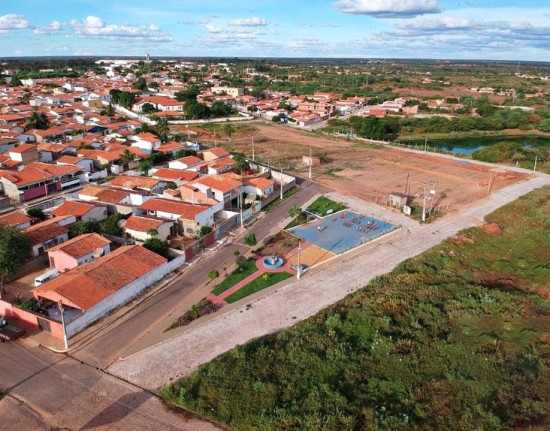 Sancionada lei que permite quitar dívidas de imóveis com descontos