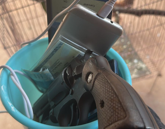 Operação na zona Norte de Teresina prende 10 suspeitos e apreende drogas e armas