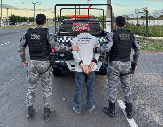Condenado por roubo é preso ao sair do trabalho em Parnaíba