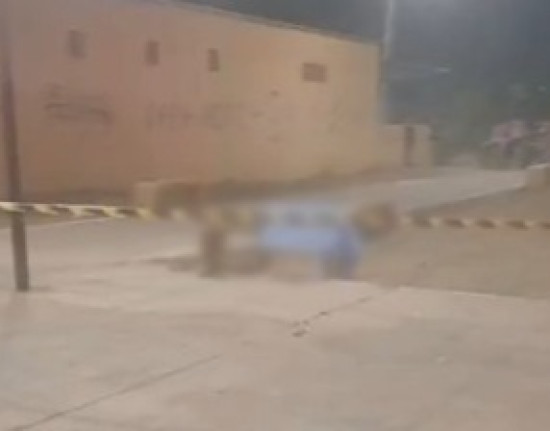 Adolescente de 16 anos é assassinado a tiros em praça na zona Leste