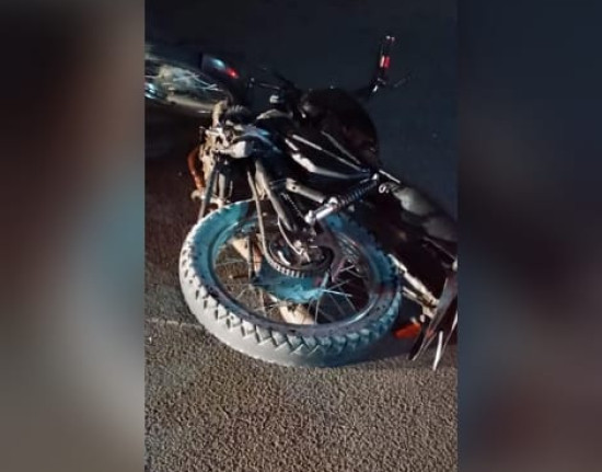 Colisão entre motocicletas deixa um morto e um ferido no litoral do Piauí