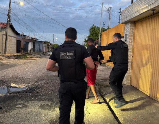 Operação da Polícia Civil mira grupo suspeito de fraudar cartões de crédito