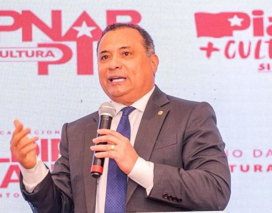 Em resposta à matéria veiculada em site, Evaldo Gomes respondeu sobre envio de emendas