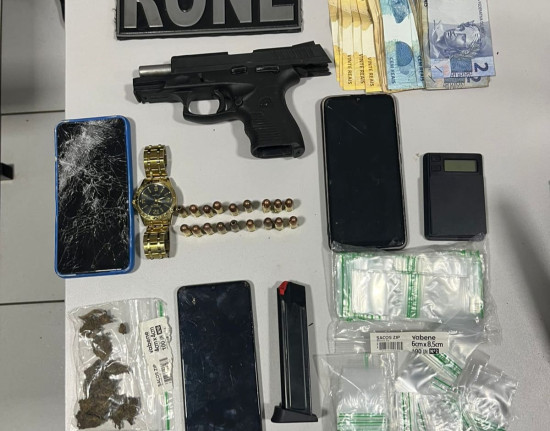 Arma, drogas e celulares são apreendidos após PMPI capturar dupla na zona norte de Teresina