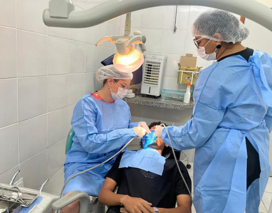 Consultórios Odontológicos são reabertos pela FMS em Teresina