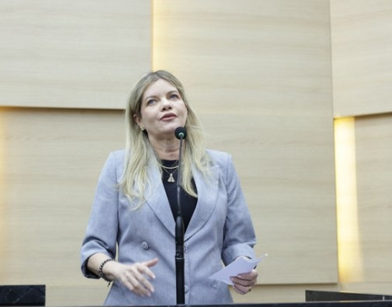 Projeto de qualificação profissional para mulheres, de Gracinha Mão Santa, é aprovado na Alepi