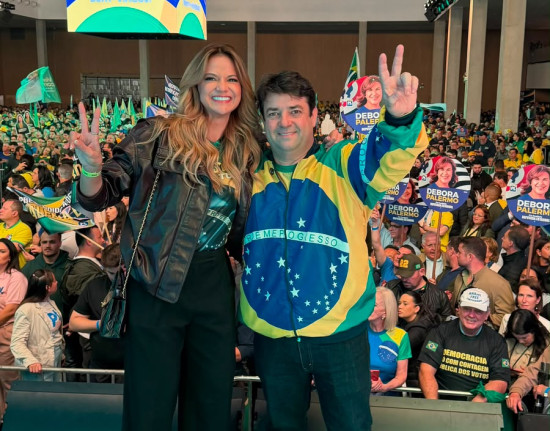 Tiago e Jhamya Junqueira participam da Convenção Nacional do PL em São Paulo