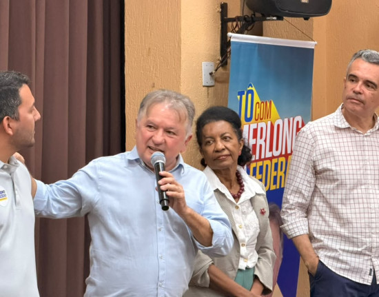 Washington Bonfim reúne lideranças e reforça apoio a Merlong Solano e Breno Macedo