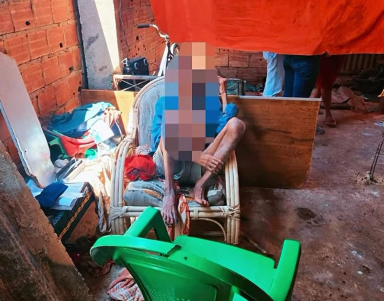Polícia Civil resgata três crianças e idoso em situação de abandono em Timon (MA).