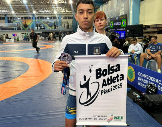 Samuel Cardoso garante prata no Sul-Americano de Wrestling