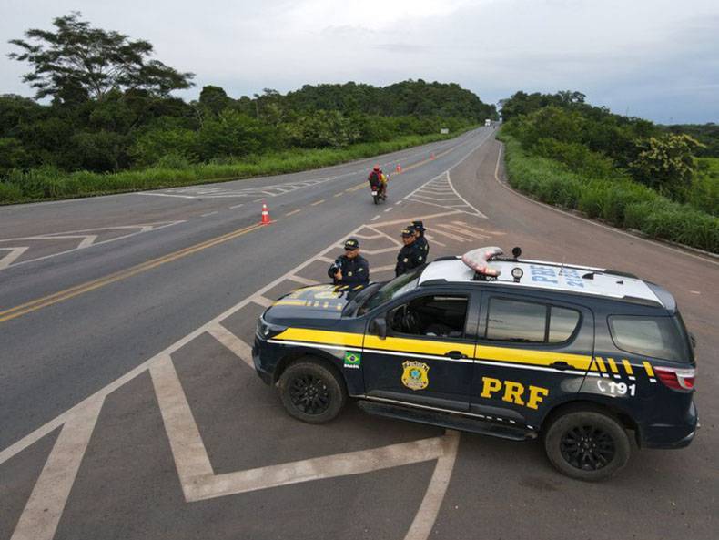 Motorista morre ao tentar ultrapassagem perigosa em Francisco Santos