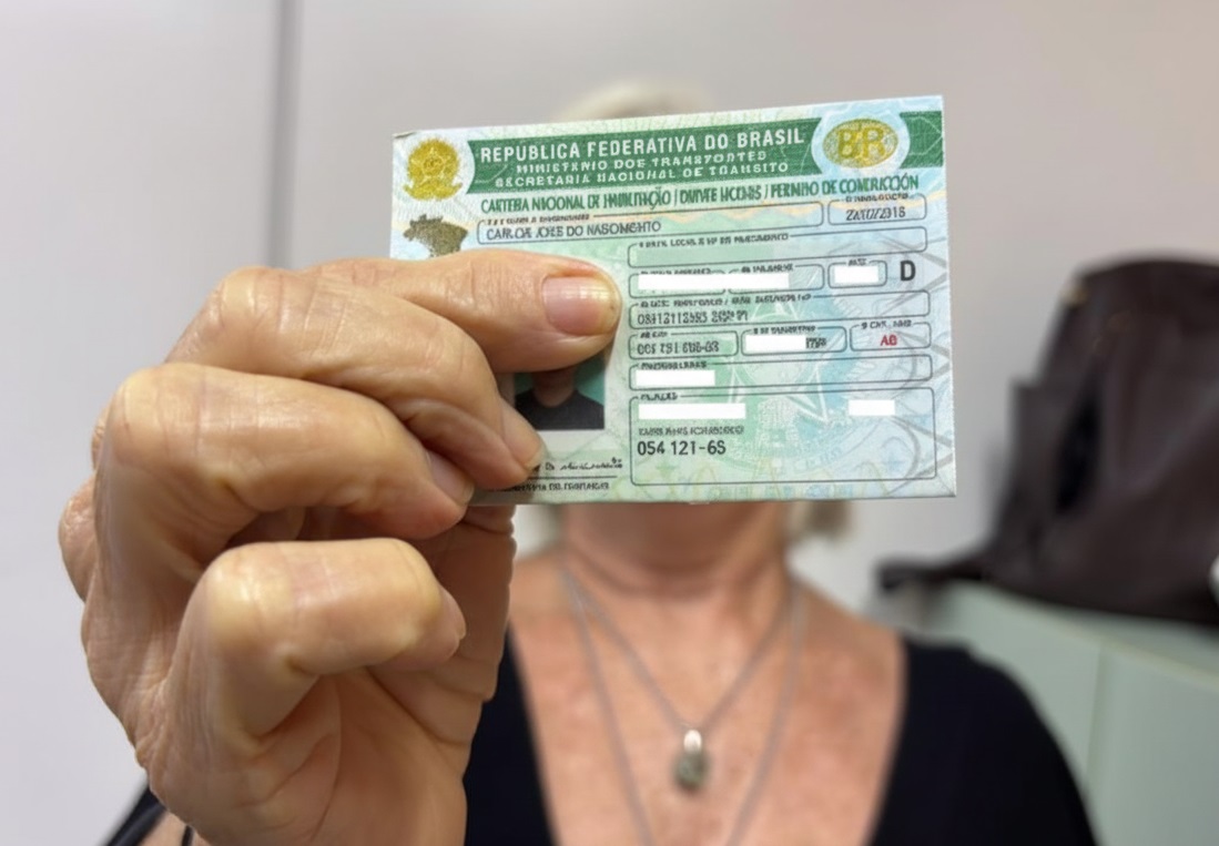 Detran-PI estabiliza serviço e emite 10 mil carteiras de habilitação em três dias