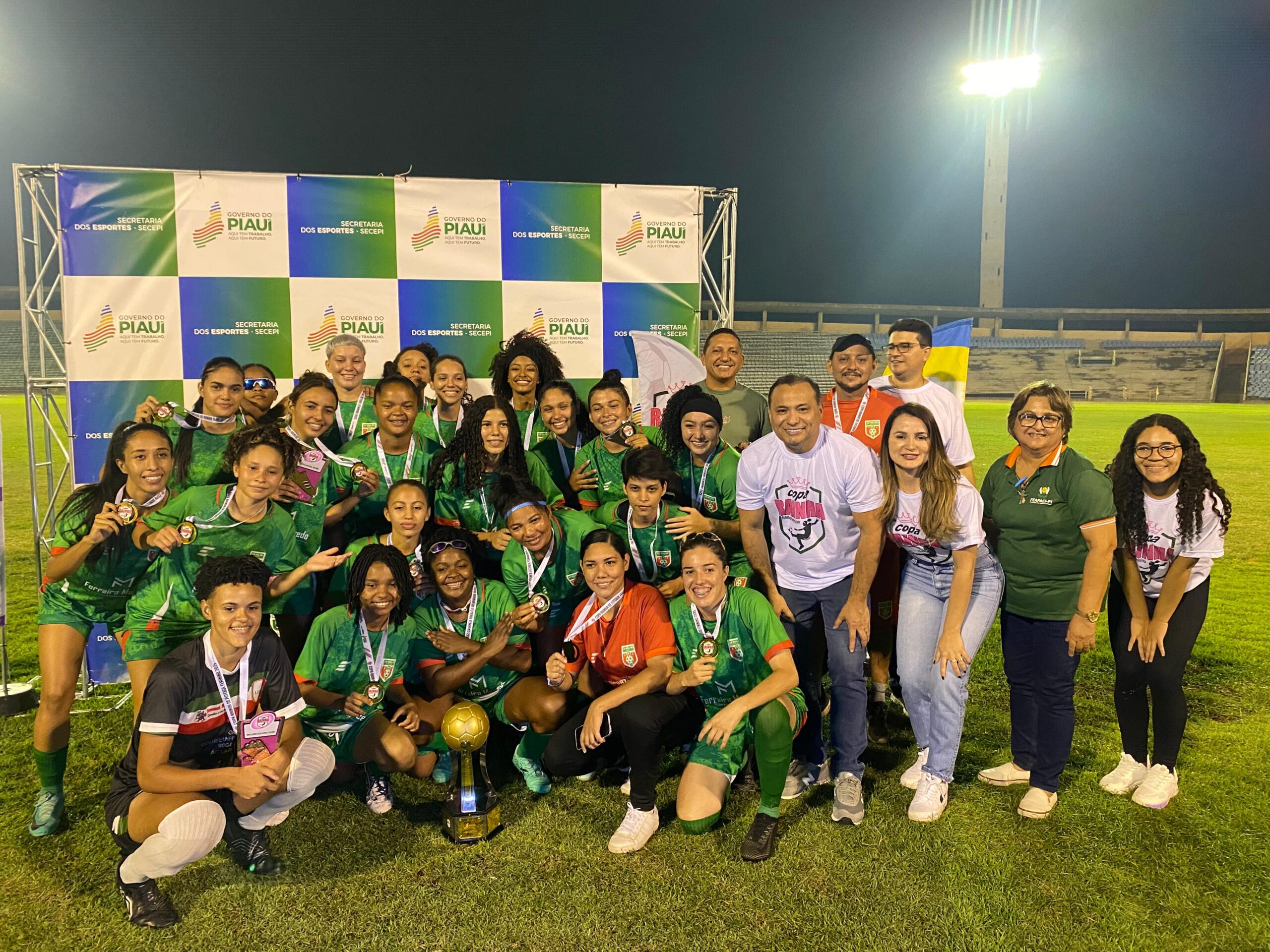 Skill Red conquista Copa Rainha de futebol feminino no Estádio Albertão